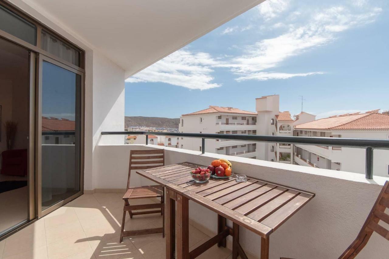 Great 2 Beds Apartment Los Cristianos Лос Кристианос Экстерьер фото
