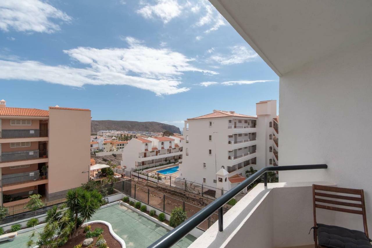 Great 2 Beds Apartment Los Cristianos Лос Кристианос Экстерьер фото